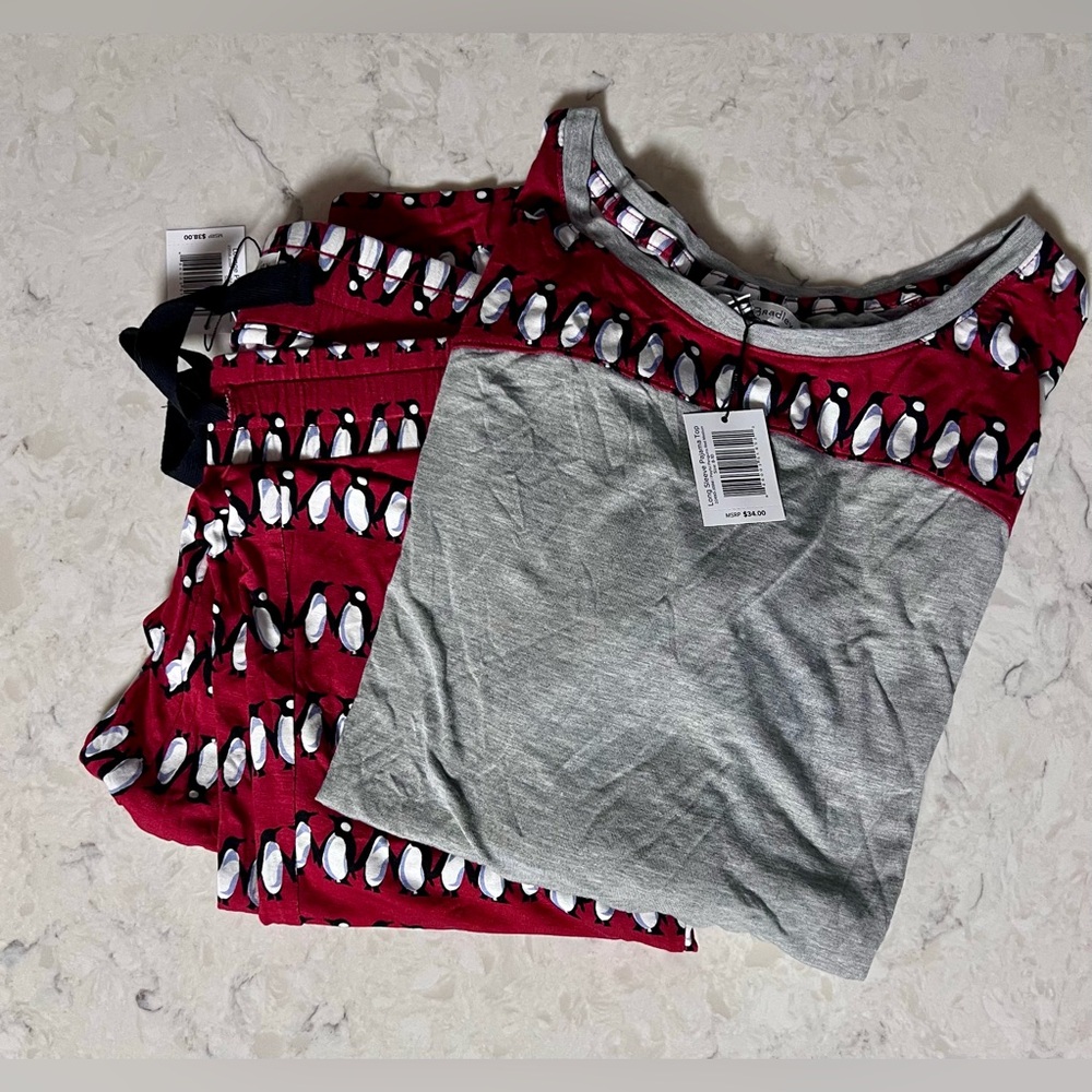 2 pc Vera Bradley long sleeved pajamas set with pockets and jogger bottoms Sz-M